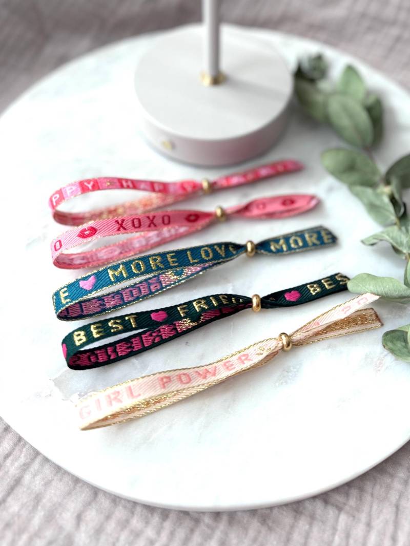 Schlichtes Textarmband I Verstellbar | Goldene Stoppperle Freundschaftsarmband Festival Stoffarmband Unter 5 Euro Boho von Perlenkreis