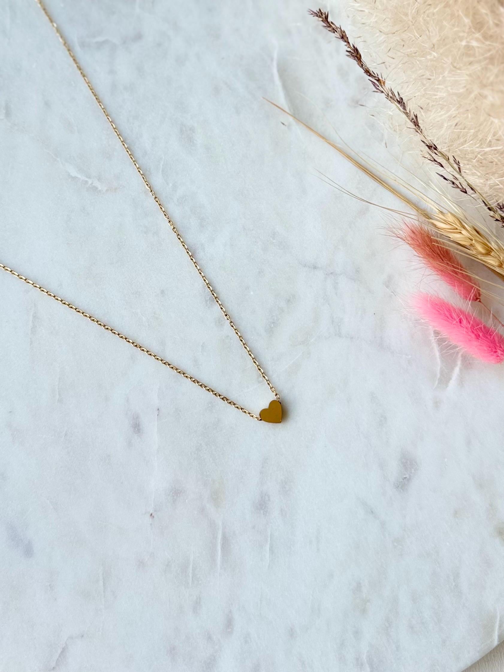 Vergoldete Edelstahlkette Mit Herzanhänger Handgefertigt - Herzekette Damen Vergoldete Edelstahlkette Mit Herzanhänger Handgefertigt - Herzekette Damen von Perlenkreis