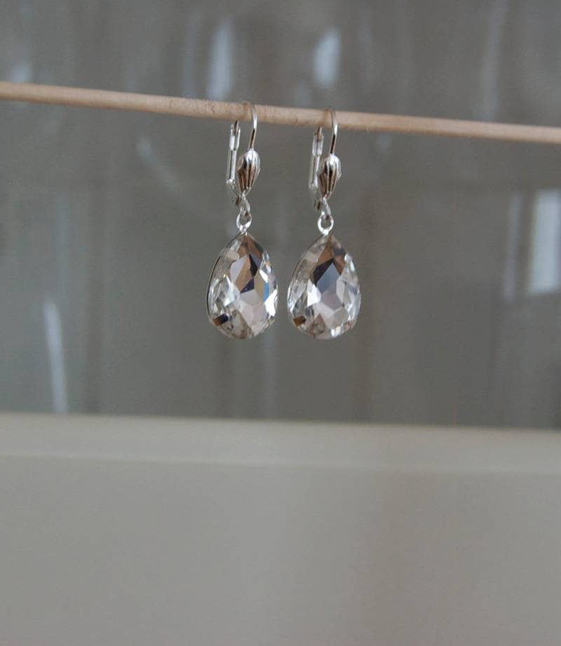 Festliche Tropfen Ohrringe Silber Kristall von Perlenlagune