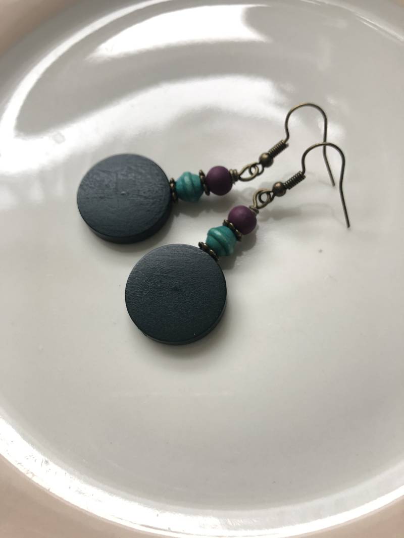 Holzohrringe Jägergrün Türkis Lila Bronze von Perlenlagune