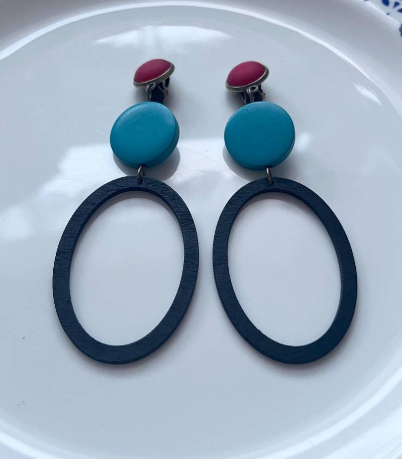 Lange Holz Ohrclips Schwarz Türkisblau Fuchsia Bronze von Perlenlagune