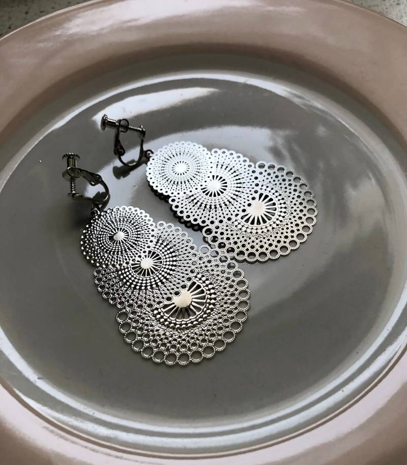 Lange Leichte Ohrclips in Silber von Perlenlagune