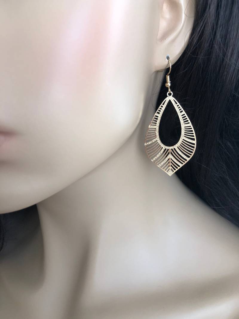 Originelle Ohrringe in Champagne Gold von Perlenlagune