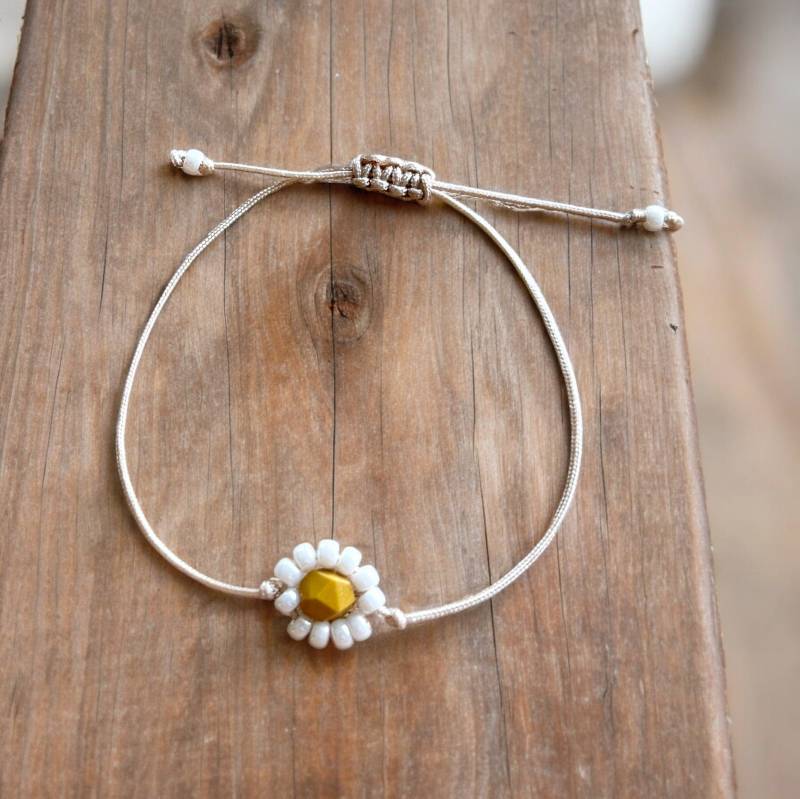 Gänseblümchen Armband Daisy Simple - Naturstein von Perlenprinzessin