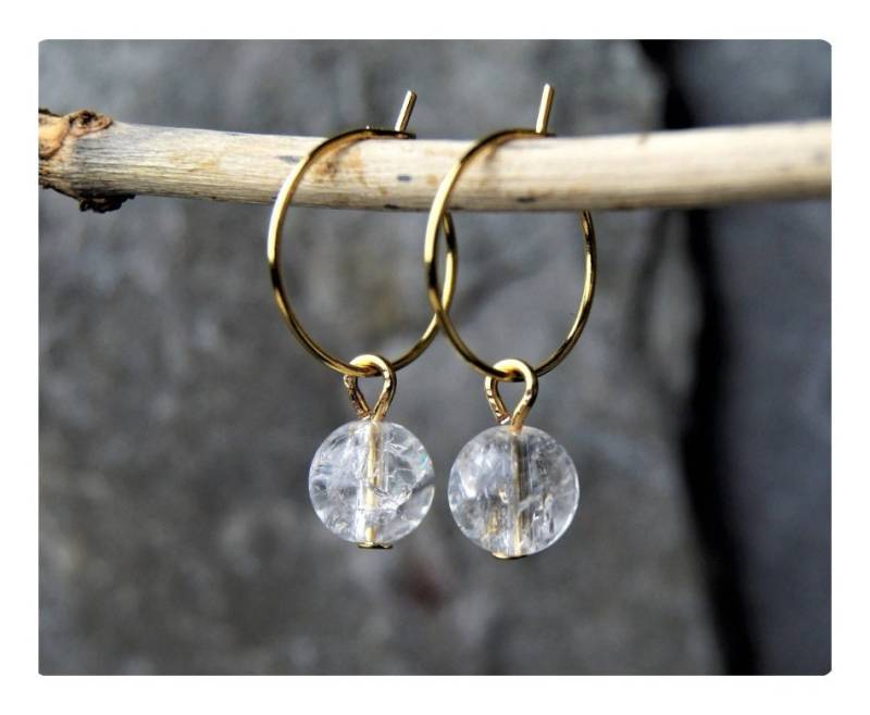 Bergkristall Ohrring Edelsteinperlen 8mm Glitzernde Einschlüsse Creole 24K Vergoldet Heilstein Accessoire Geschenk Geburtstag Weihnachten von PerlentanzBerlin