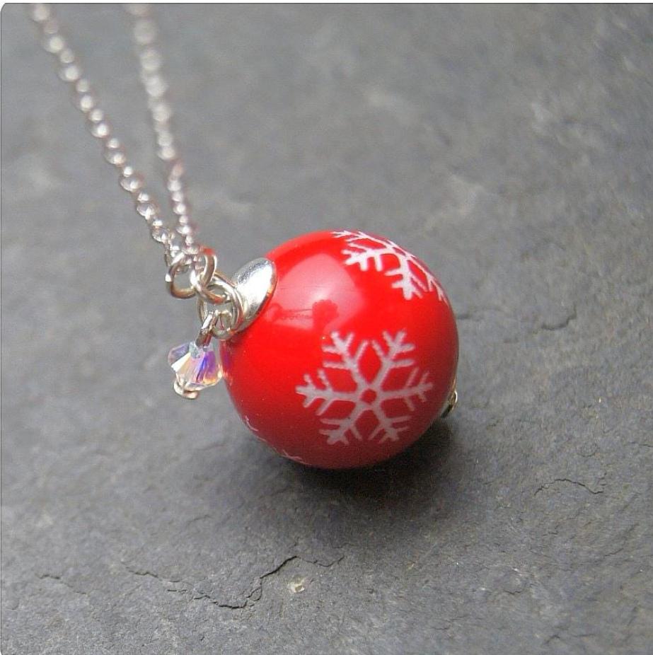 Weihnachtliche Perle Mit Swarovski Kristall Zarte Glänzende Gliederkette Handgefertigt Accessoire Zu Weihnachten Geschenk Mutter Freundin von PerlentanzBerlin