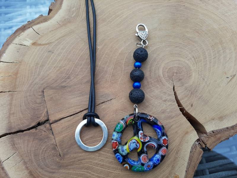 Kette Lederkette Lang Mit Wechselanhänger Aus Glas von PerlenzauberDesigns