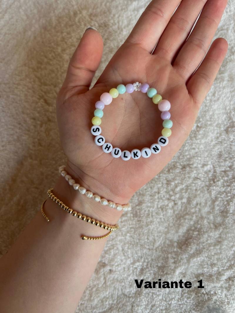 Perlenarmband Einschulung, Schulkind, Geschenkidee Schultüte, Bunt von PerlerieByNadine