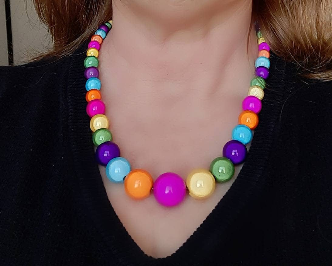 Bunte Perlen Halskette, Bold Modeschmuck, Abgestufte Perlenkette, Reflektierende Wunder Perlen, Sommer Statement Urlaub Schmuck von PerlesMagiquesDevon