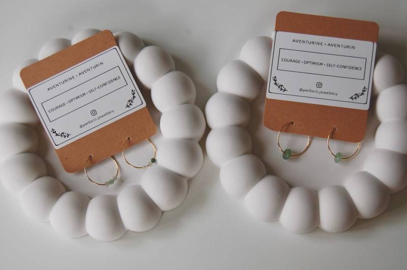 Dünne Creolen Mit Edelsteinen von Perllotti