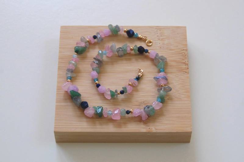 Kette Mit Bunten Edelstein Perlen | Heilsteine Schütze Sternzeichen Sagitarius von Perllotti