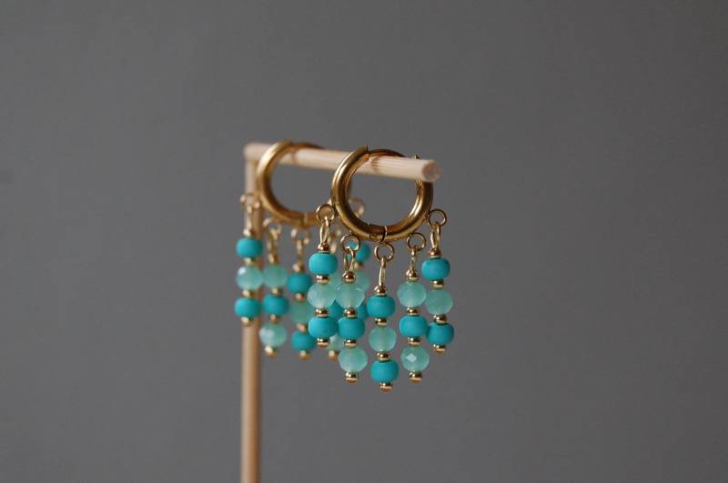 Kleine Creolen Boho Mit Mehreren Anhängern von Perllotti