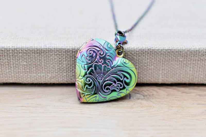 Regenbogen Herzmedaillon Aus Edelstahl Als Erinnerungsschmuck Mit Kette - Diy-Kit Zum Selbst Befüllen von Perlokraphy