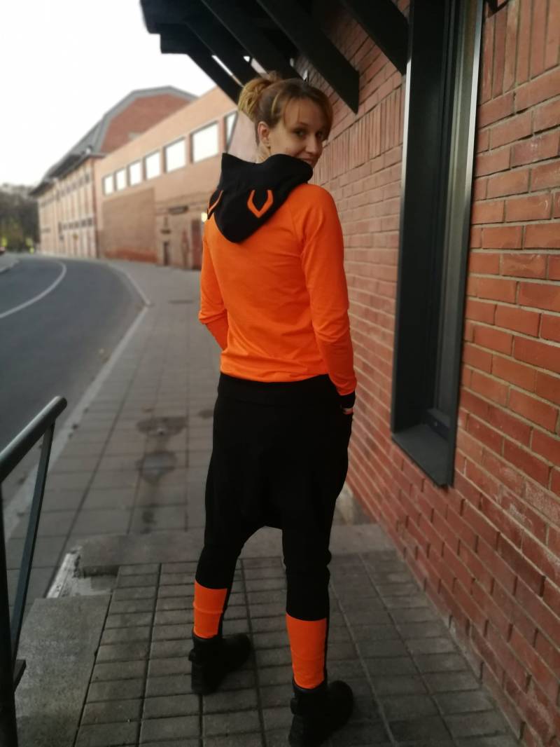 Schwarzer Kapuzenpullover Für Frauen Plus Size Baumwolle Activewear Set von Persikeliz