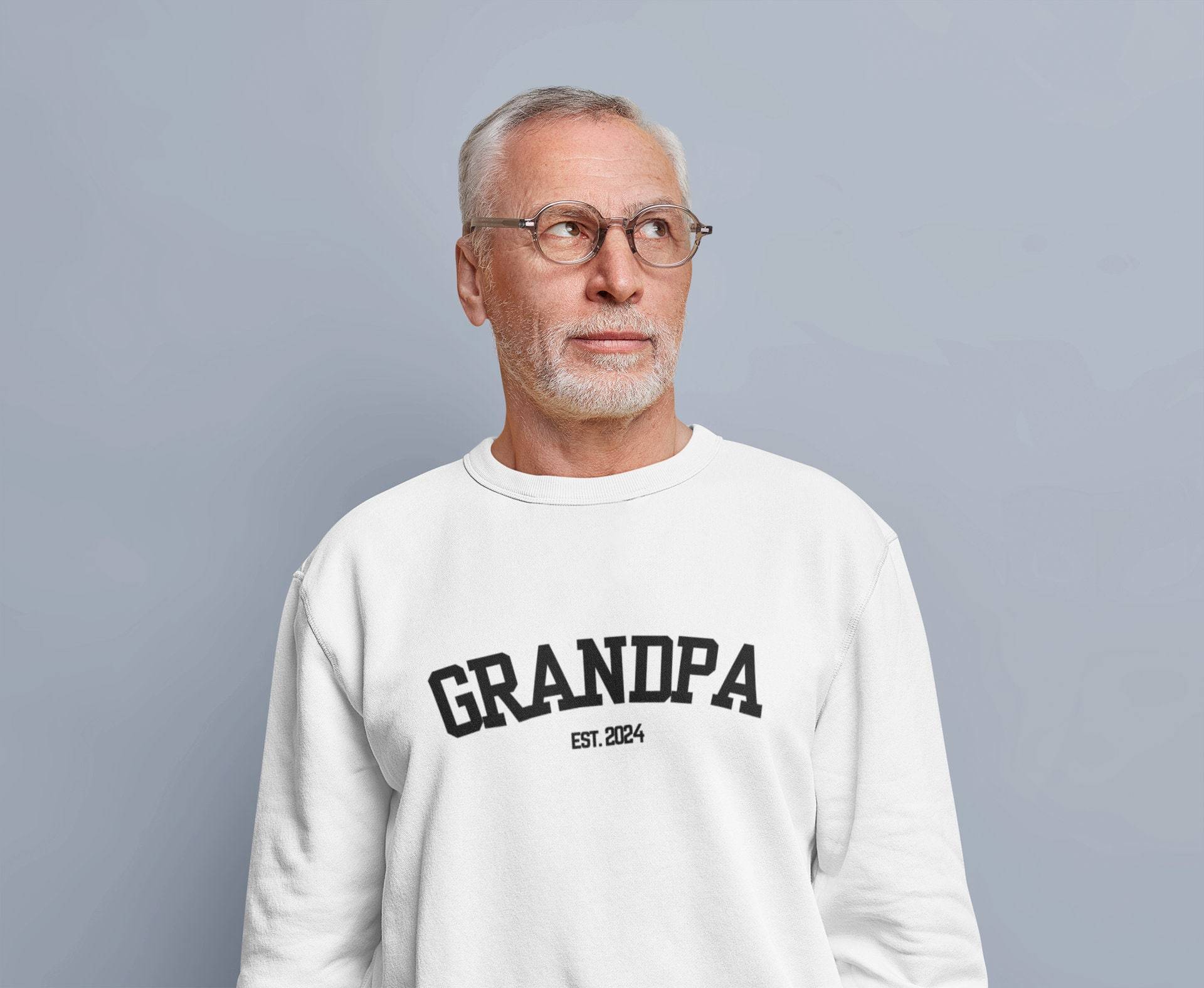 Opa 2024 Sweatshirt, Gildan Unisex Crewneck, Neues Schwangerschaft Ankündigung Geschenk, Neue Großeltern, Papa Sweatshirt Opa 2024 Sweatshirt, Gildan Unisex Crewneck, Neues Schwangerschaft Ankündigung Geschenk, Neue Großeltern, Papa Sweatshirt von PersonalTouchGals
