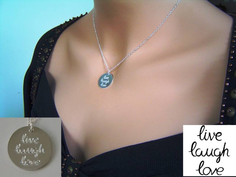 Gold Disc Halskette, Handschrift Kreis Initial 14K Fill, Sterling Silber Namen Halskette von PersonalandDesign