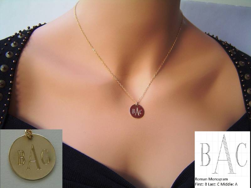 Große Disc Halskette, Monogramm Halskette, Gold Halskette, Kreis Initiale Halskette, 14K Gold Fill, Sterling Silber Namen Halskette von PersonalandDesign