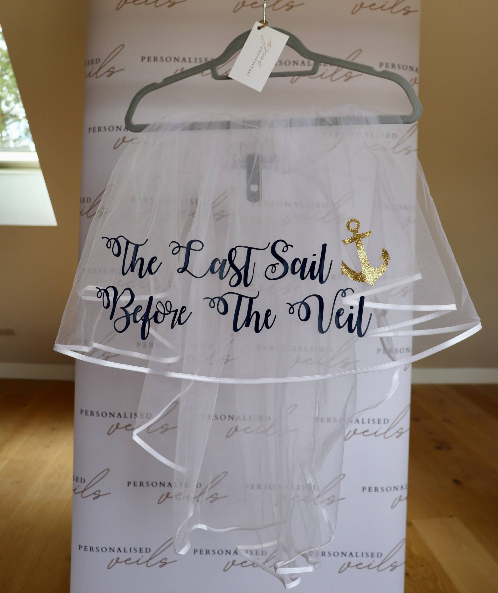 Segel Vor Dem Schleier | Atemberaubender Personalisierter Junggesellinnenabschied Henne Do Brautparty Personalisierte Sailor Thema Segel Vor Dem Schleier | Atemberaubender Personalisierter Junggesellinnenabschied Henne Do Brautparty Personalisierte Sailor Thema von PersonalisedVeil
