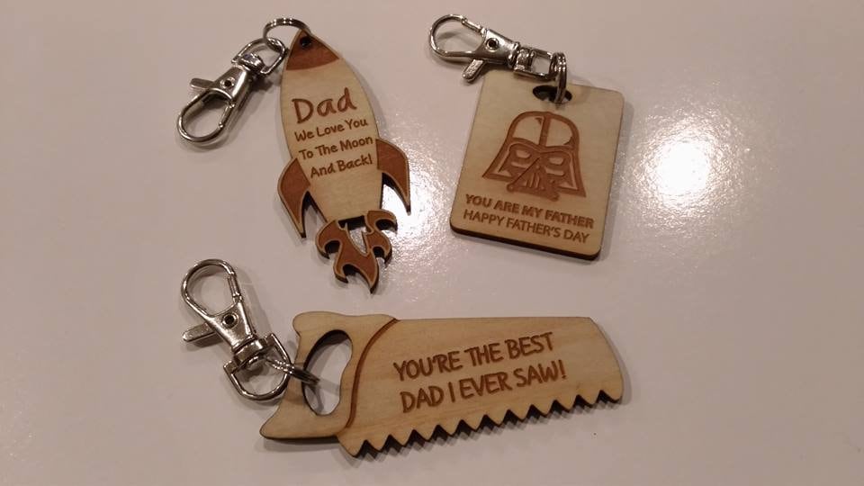 Vatertag Schlüsselanhänger. Geschenkanhänger Mit Schlüsselanhänger Für Vatertag Schlüsselanhänger. Geschenkanhänger Mit Schlüsselanhänger Für von PersonalisedandMBM