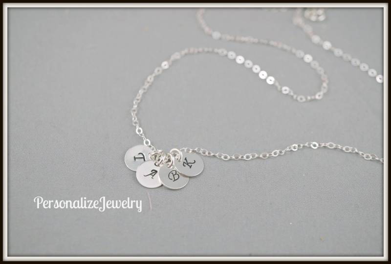 925 Sterling Silber Initial Halskette | Zierliche Hand Gestempelt Personalisierte Mama Brautjungfern Geschenk |Benutzerdefinierter Anfangsschmuck von PersonalizeJewelry