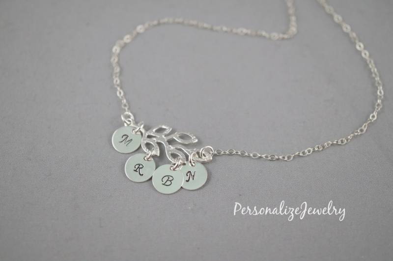 Familie Anfang Ast Halskette | Sterling Silber Geburtstags - Und Muttertagsgeschenk Für Sie Personalisierter Schmuck Mutter, Tochter Schwester von PersonalizeJewelry