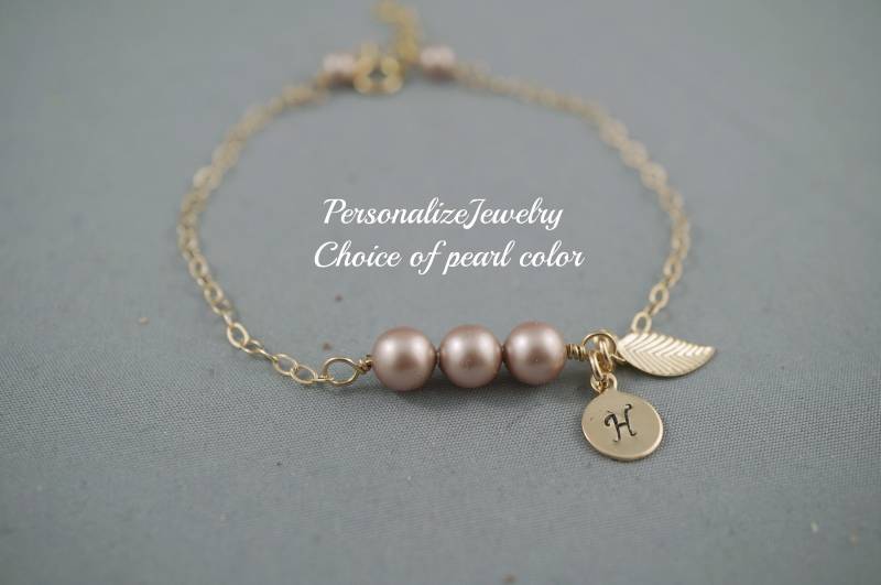 Personalisierte Initial Armband | 14K Gold Gefüllt Runde Disc Initiale Mit Blattgold Charm Einfaches & Trendiges Schmuckgeschenk von PersonalizeJewelry