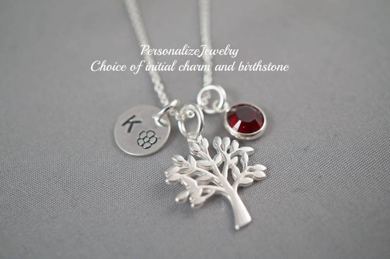 Sterling Silber Stammbaum Halskette | Geburtsstein Anhänger Mit Initial Disc Swarovski Kristall Perfektes Muttergeschenk & Familienandenken von PersonalizeJewelry