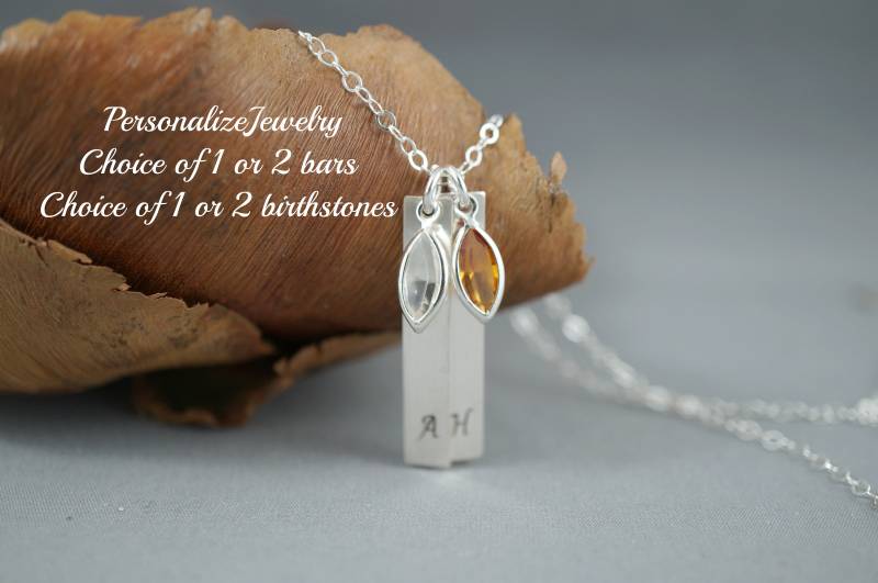 sterling Silber Bar Halskette | 1-2 Bars Mit Initialen Und Swarovski Geburtssteinen Personalisiertes Geschenk Für Mama, Oma, Freundin, Schwester von PersonalizeJewelry