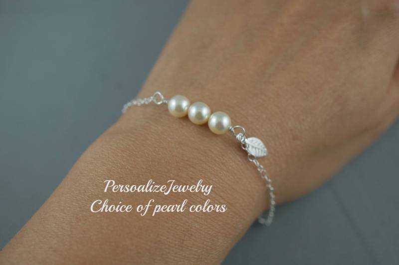 sterling Silber Zarte Blatt Charm Armband | Schlichter Schmuck Für Hochzeit Im Herbst Brautjungfer Geschenk Perle in Reihe Braut Party von PersonalizeJewelry