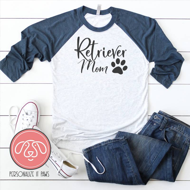 Curley Coated Retriever Mom Raglan von Personalizeitpaws