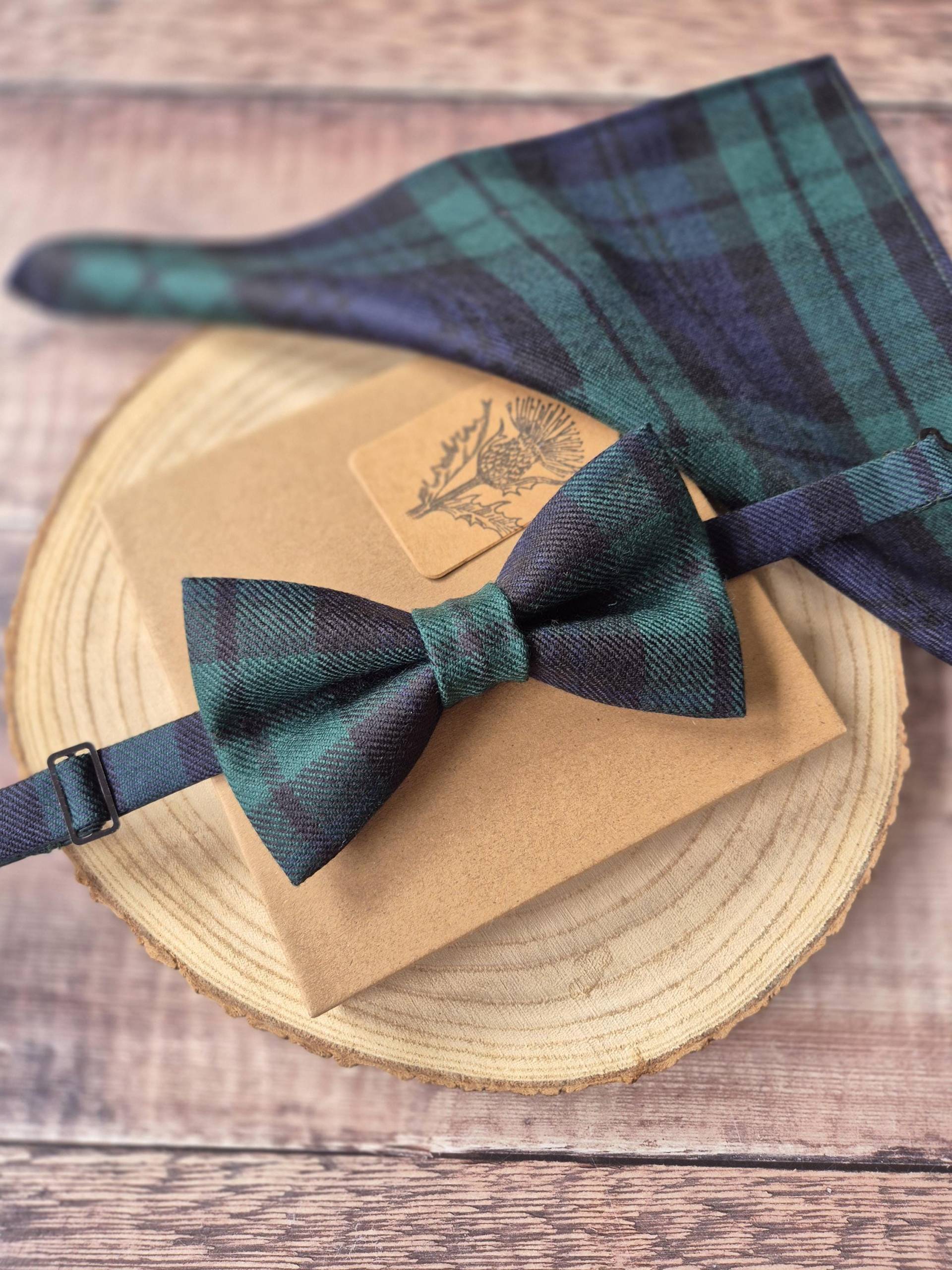 Black Watch Tartan Wollfliege Scottish Neckwear von PerthshireBowtieCo