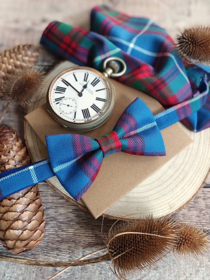 Edinburgh Tartan Fliege Herren Fliege Aus Schurwolle von PerthshireBowtieCo