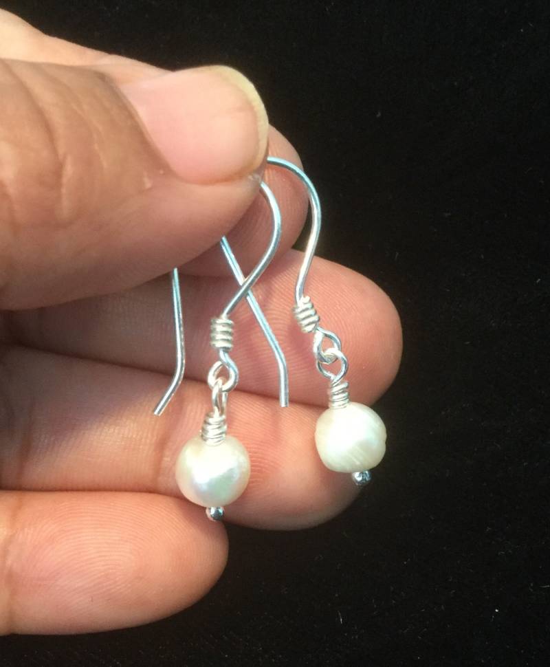 Süßwasser Perle Ohrringe, Brautjungfer Schmuck, Braut Tropfen Ohrring, Hochzeitsgeschenk von PeruMuchikstore