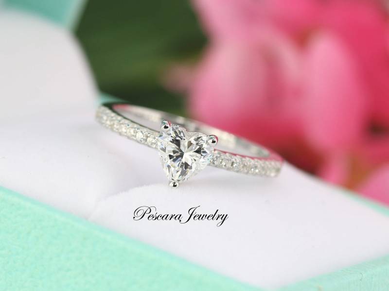 0.9Ctw Herzförmiger Solitär-Verlobungsring, Hochzeit Brautring, Diamant Simulants Cz-Herzring, Versprechensring, Sterlingsilber von PescaraJewelry