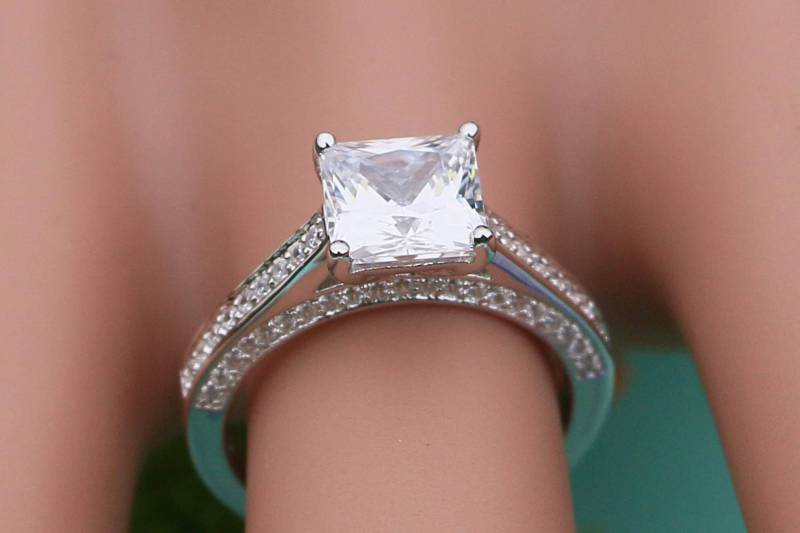 2, 06 Ctw | 7 Mm Verlobungsring Im Princess-Schliff - Solitär-Verlobungsring, Prinzessin-Verlobungsring, Ehering, Diamant-Simulant-Cz-Ring von PescaraJewelry