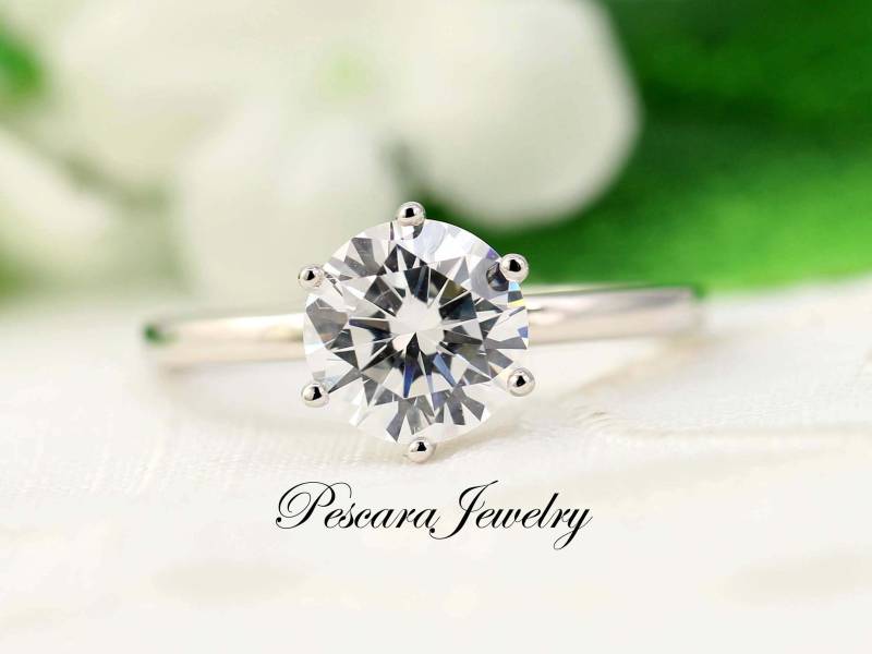 2 Ct Rund Solitär Verlobungsring, 6 Zinken Runder Ehering, Versprechensring, Stapelring, Diamant Simulant Cz, Sterlingsilber von PescaraJewelry
