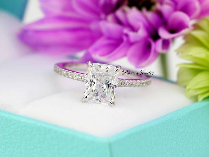 2Ct Radiant Cut Verlobungsring | 8.5x6.5 Mm Strahlender Solitärring Versprechensring, Diamantsimulant Cz Ring, Sterling Silber von PescaraJewelry