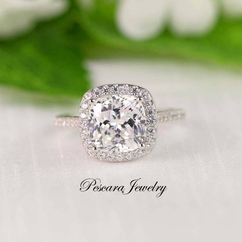 3 Ct Halo Kissenschliff Verlobungsring, Ehering Set, Diamant Simulant Cz in 925 Silber, Pave Band, Versprechensring, Cocktailring von PescaraJewelry