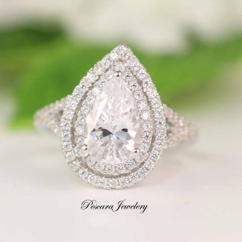 Doppel Halo Birne Verlobungsring 3 Karat Cz Ring 3.2Ctw Birnenschliff Diamantsimulant Birnenschliff, Sterling Silber von PescaraJewelry