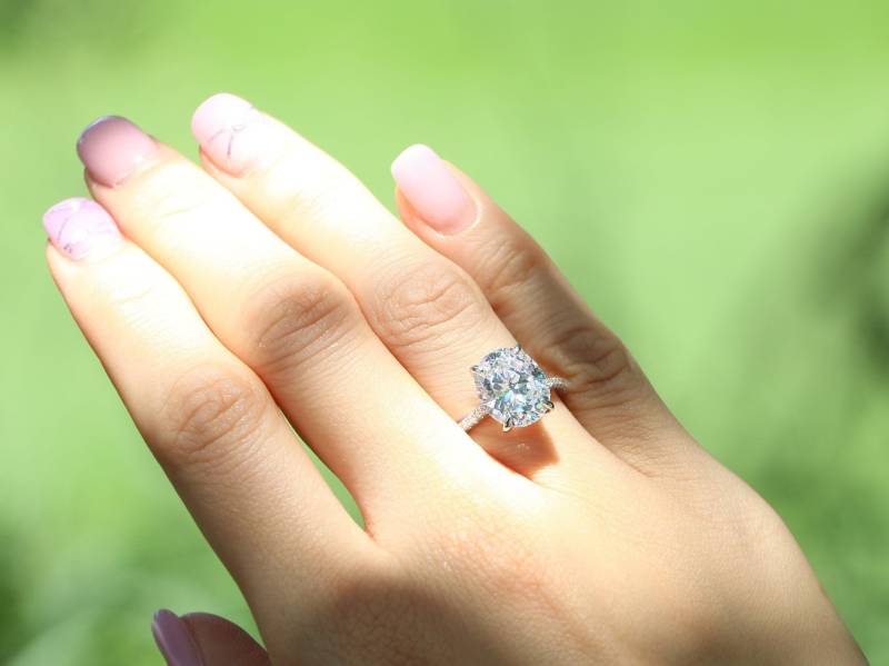 Oval Cut Verlobungsring, Versprechen Ring, Sterling Silber Halbe Ewigkeit Band, Ehering Set, 5 Karat Mitte von PescaraJewelry