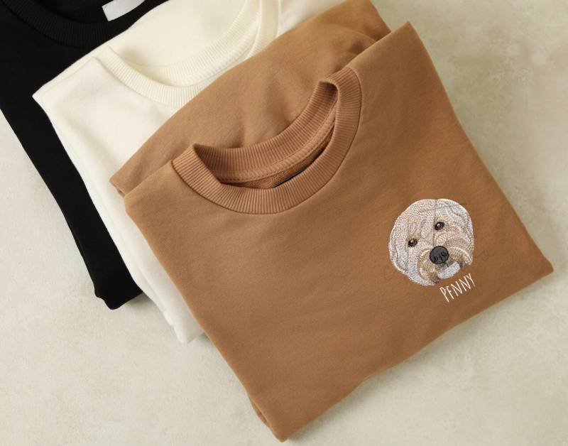 Benutzerdefiniertes Gesticktes Haustier-Sweatshirt, Haustier-Geschenk, Benutzerdefinierte Hundeporträt-Sweatshirt, Haustier-Gesichts-Shirt von PetCreativo