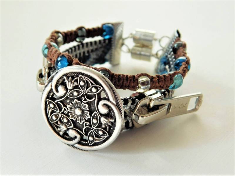 Silber Boho-Knopf-Reißverschluss-Manschette von PeteAndVeronicas