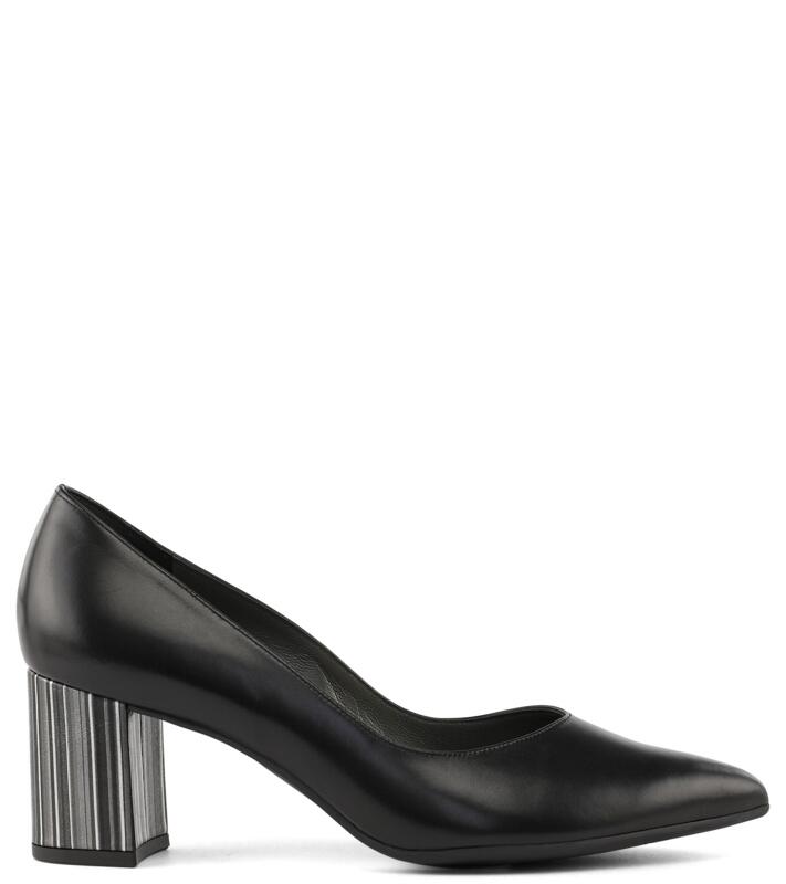 NAJA SCHWARZ von Peter Kaiser