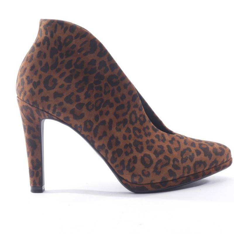 Peter Kaiser Pumps EUR 39,5 Camel von Peter Kaiser