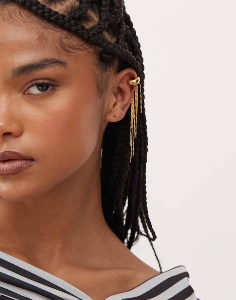 Petit Moments - Earcuff in Goldoptik mit Fransen-Goldfarben von Petit Moments