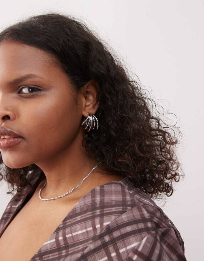 Petit Moments - Napa - Silberfarbene Creolen mit Dreifach-Ringen von Petit Moments