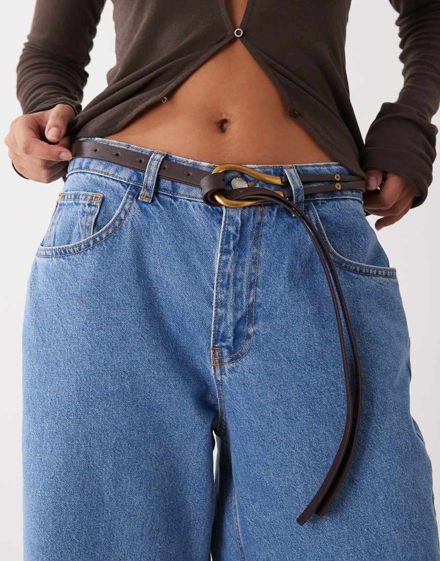 Petit Moments - Schlaufengürtel in Schokobraun und Gold-Optik-Brown von Petit Moments