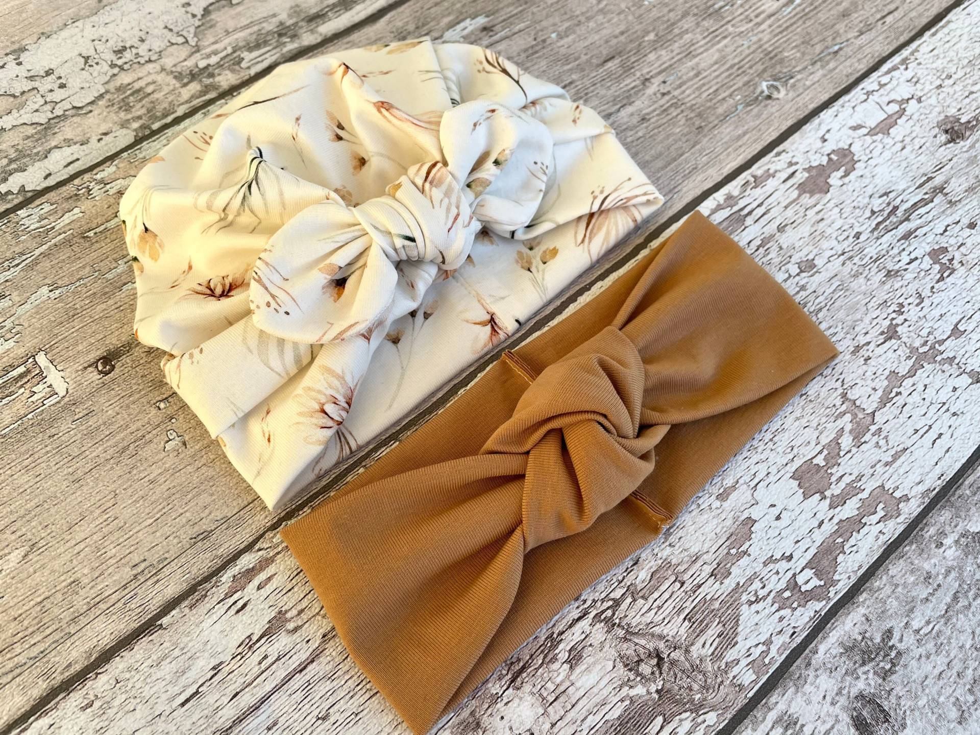 Creme Blumen Turban Hut Mit Schleife, Baby Für Den Frühling, Kleinkind Großer Und Stirnband von PetitBabu