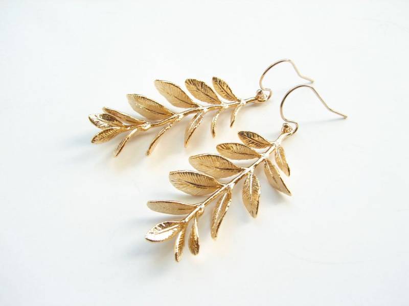 Gold Weidenzweig Ohrringe. 14K Gf Ohr Draht. Matte Blatt Brautjungfer Geschenk. Schlichter Alltagsschmuck Von Petitblue von PetitBlue
