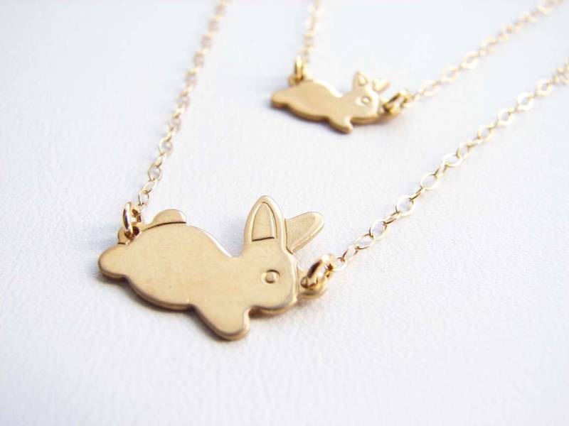 Kaninchen Kette ~ Muttertagsgeschenk Mutter Und Tochter Geschenk Für Mama Häschen Baby Frischgebackene von PetitBlue